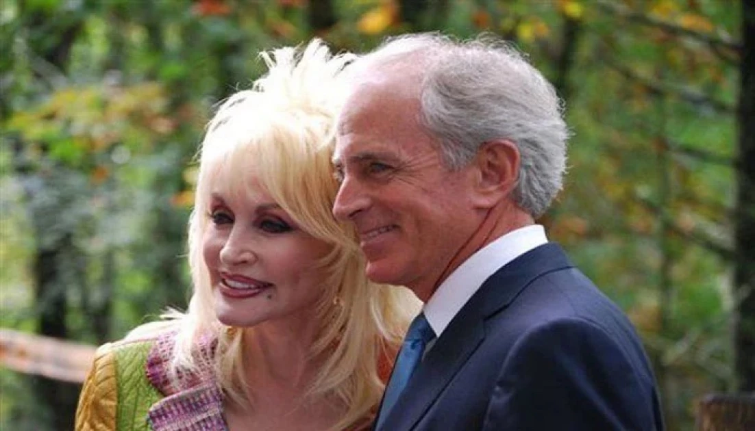 Dolly Parton s Husband Carl Dean Passes Away At 82 Matrix News