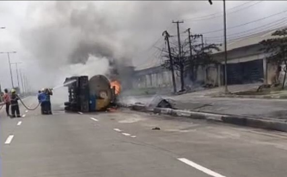 31 Killed, Others Injured As Fuel Tanker Explodes In Niger State ...